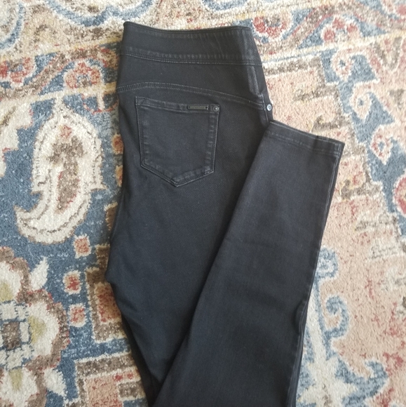 Nygard jeggings black denim with fade with size large 14/16 EUC - Picture 1 of 5